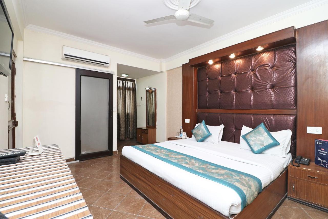 دهرادون Oyo 1822 Hotel Ambassador المظهر الخارجي الصورة