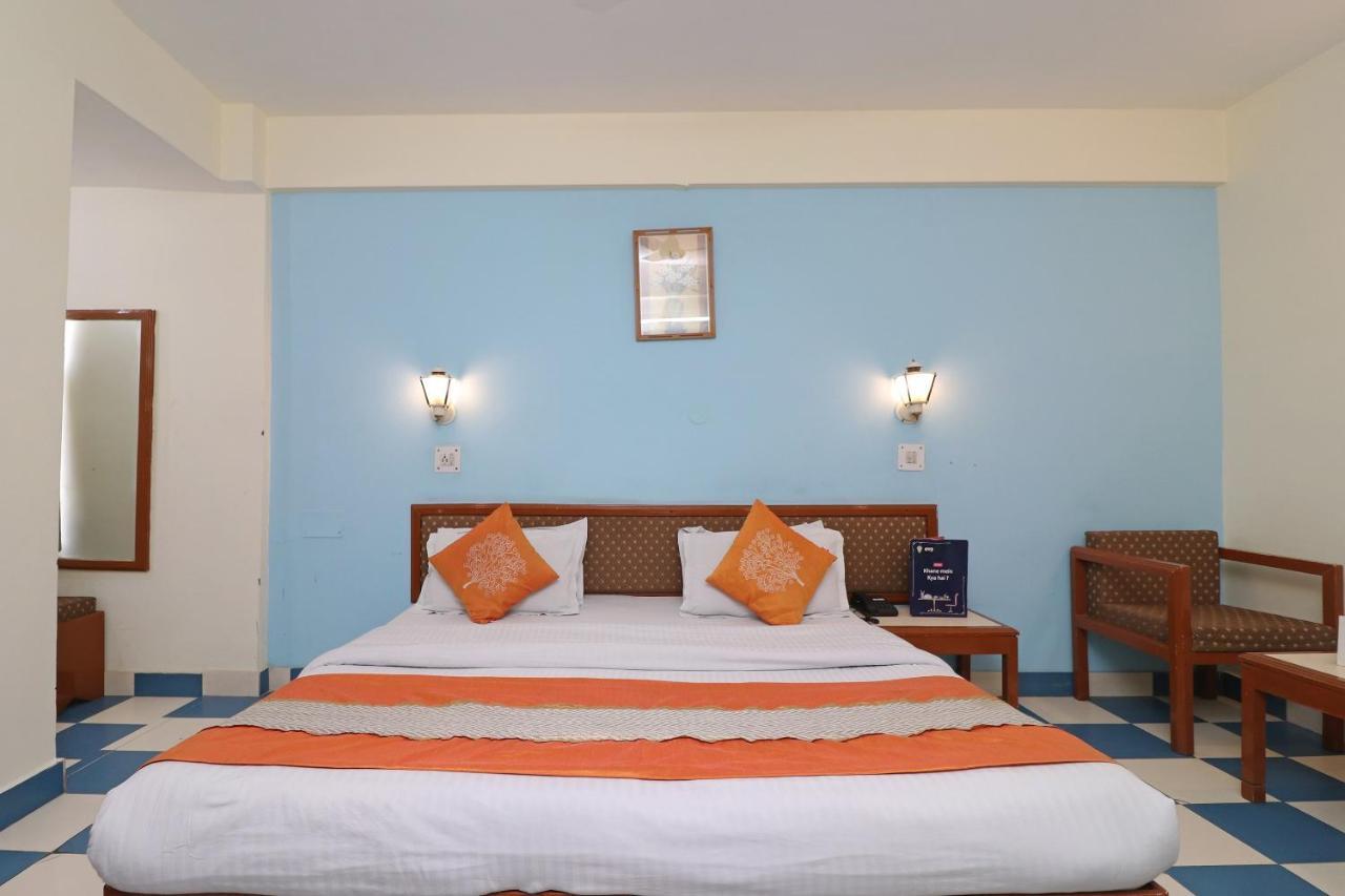 دهرادون Oyo 1822 Hotel Ambassador المظهر الخارجي الصورة